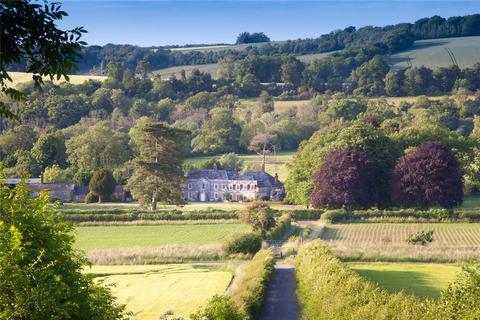 8 bed property, in Lot 1 - The Bapton Manor Estate, £3,200,000