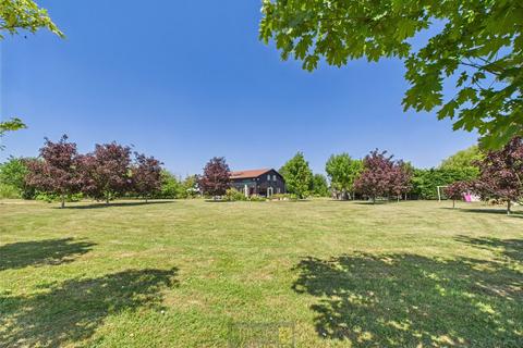 5 bed property, in Peartree Lane, £1,400,000