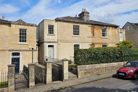 4 bed property, in Lyncombe Hill, £1,850,000