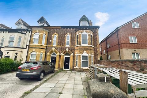 7 bed property, in Bedford Road, £350,000