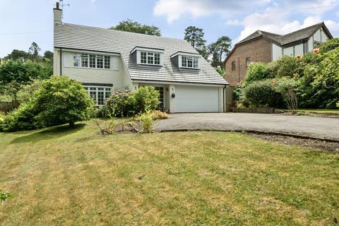 4 bed property, in Parsons Lane, £950,000