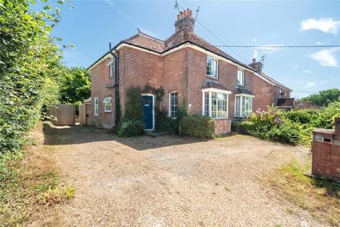 3 bed property, in Three Cups Corner, £539,999
