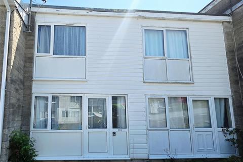 2 bed property, in Trewent Park, £73,000