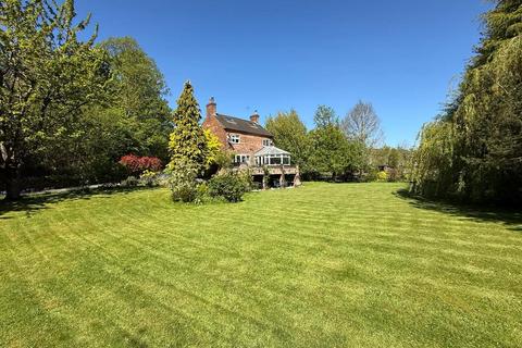 3 bed property, in Alfreton Road, £569,950