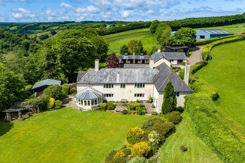 8 bed property, in Withypool, £2,000,000