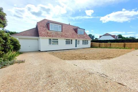 5 bed property, in West Haven, £795,000