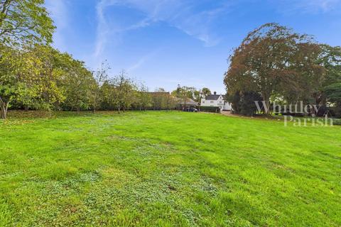 7 bed property, in Wacton Road, £1,250,000