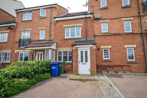 3 bed property, in Ovett Gardens, £155,000