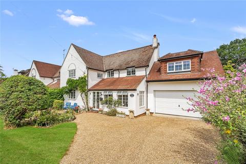 4 bed property, in Edwin Road, £1,250,000
