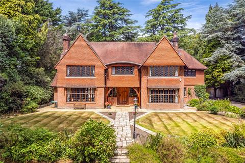 5 bed property, in Martello Road, £2,500,000