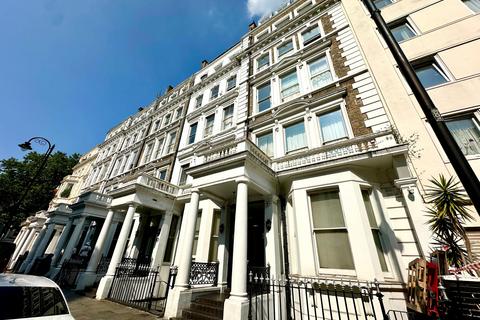20 bed property, in Collingham Road, £9,000,000