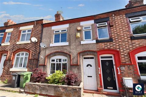 2 bed property, in Hinderton Road, £95,000