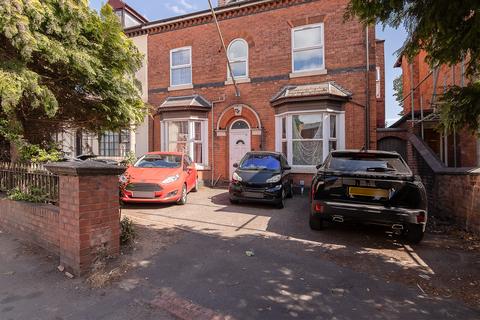 10 bed property, in Sherbourne Road, £910,000