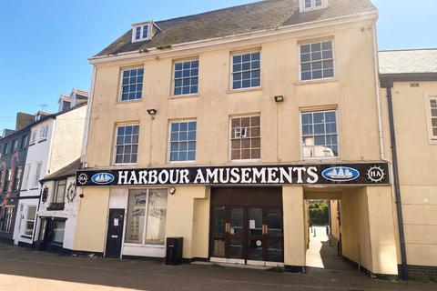 Land, in Broad Street, £350,000
