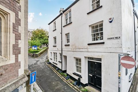 3 bed property, in Church Walk, £249,950