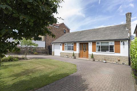 2 bed property, in Gernhill Avenue, £440,000