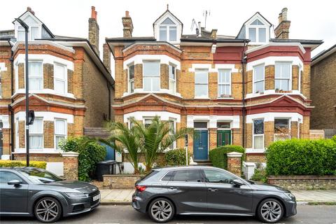 1 bed property, in Tierney Road, £350,000