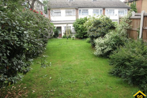 3 bed property, in Wigram road, £685,000