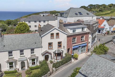 6 bed property, in Mortehoe, £425,000