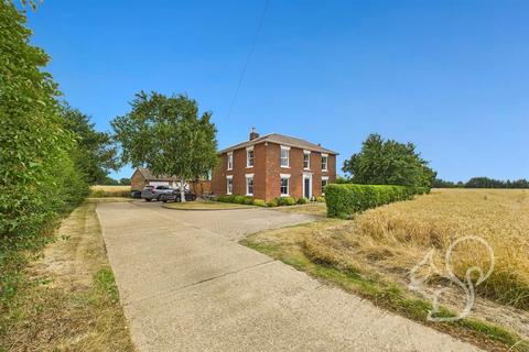 5 bed property, in Dawes Lane, £900,000