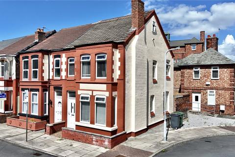 3 bed property, in Valkyrie Road, £180,000