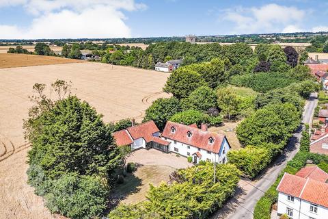 5 bed property, in The Street, £1,100,000