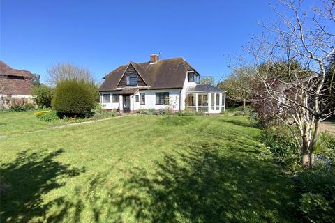 3 bed property, in Brook Avenue, £950,000