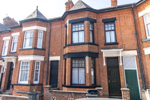 7 bed property, in Stretton Road, £315,000
