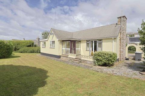 2 bed property, in GALMPTON FARM CLOSE GALMPTON BRIXHAM, £435,000