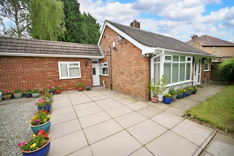 3 bed property, in Beech Road, £350,000