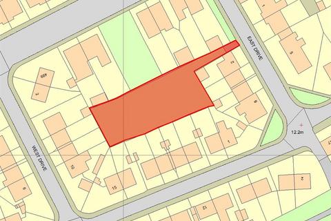Land, in Land off East Drive, £50,000