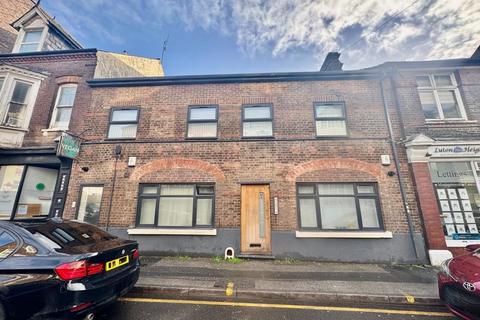 9 bed property, in Cheapside, £919,999