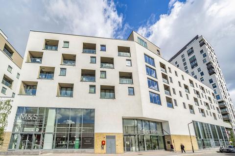 2 bed property, in Dara House, £320,000