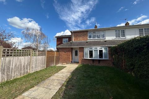 4 bed property, in Staplehurst, £499,950