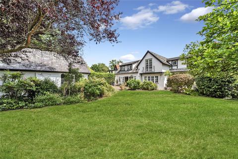 3 bed property, in New Lane, £1,195,000