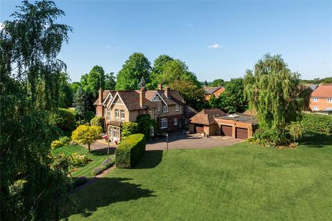 5 bed property, in Windmill Hill, £2,000,000