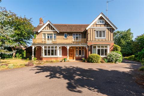 5 bed property, in Windmill Hill, £2,000,000