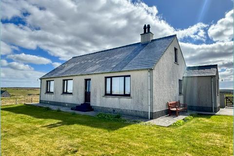 4 bed property, in 43 Borve, £200,000