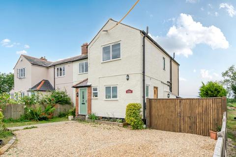 4 bed property, in Honeyburge, £550,000