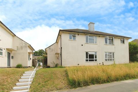 1 bed property, in Springford Road, £140,000