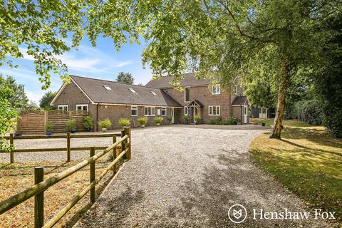 6 bed property, in Winchester Road, £1,695,000
