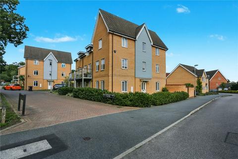 3 bed property, in Willowcroft Way, £350,000