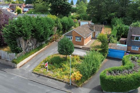 3 bed property, in Quail Green, £525,000