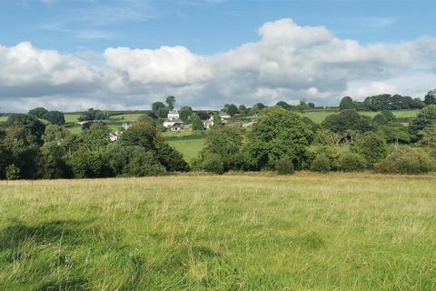 Studio, in Lamerton, £225,000