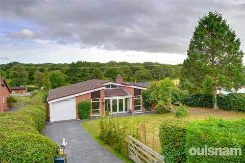 3 bed property, in Stoney Lane, £690,000