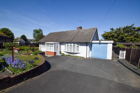 2 bed property, in Holyhead Road, £273,000