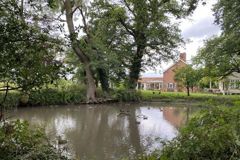 5 bed property, in Chain Free in Howe, £800,000