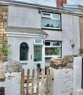 2 bed property, in Wesley Place, £152,500