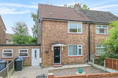 2 bed property, in Dovedale Road, £145,000