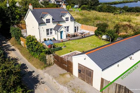2 bed property, in Court Colman, £495,000